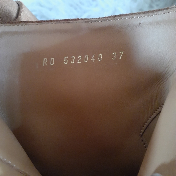 Saint Laurent Leather Booties - Picture 3 of 8